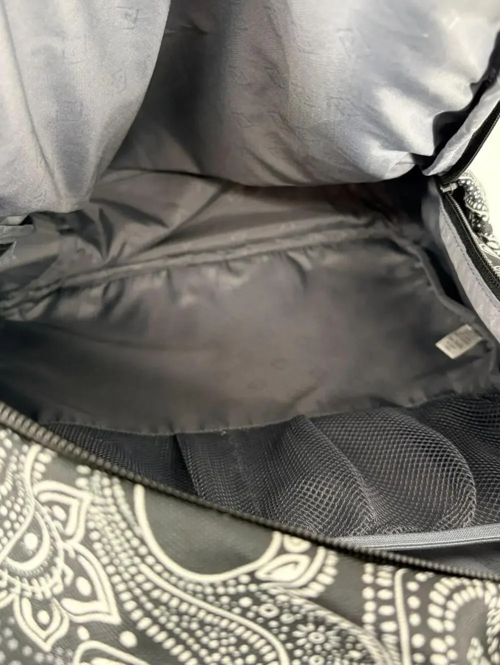Vera Bradley Backpack Nylon Exterior Stellar Paisley Pattern Retired - Picture 7 of 7